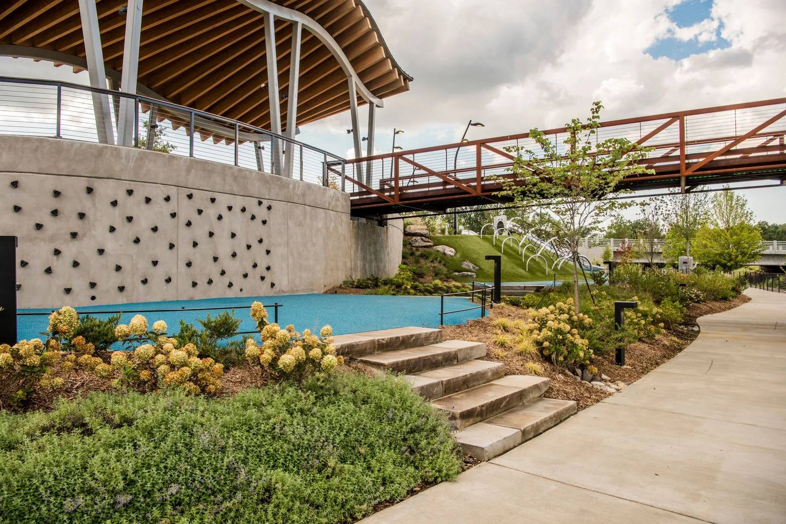 Oro_Luxury_Apartment_Community-Neighborhood19_Charlotte_NC