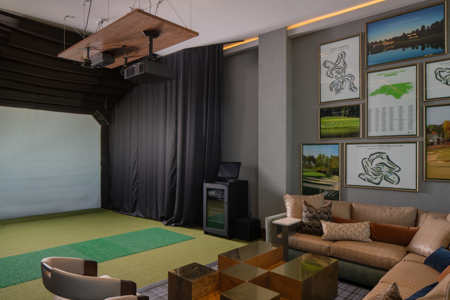 Oro Ballantyne Golf Simulator